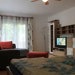 Mina - Rattendorf Apartman