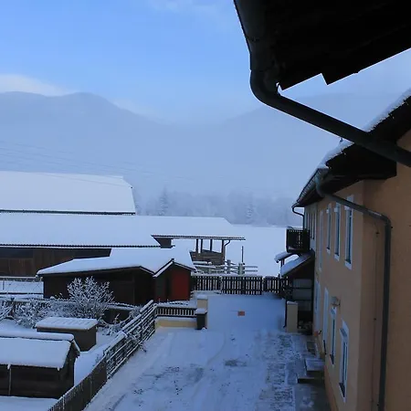 Mina - Rattendorf Apartment Jenig