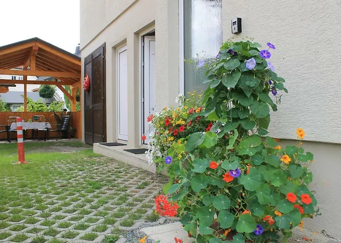 Mina - Rattendorf * Jenig