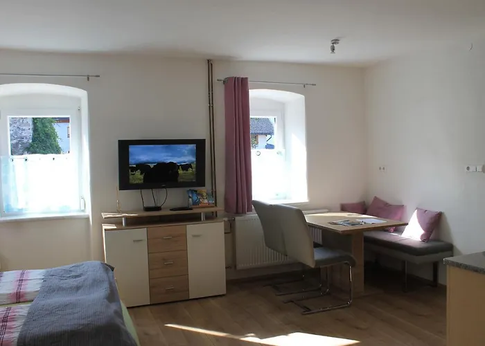 Mina - Rattendorf * Jenig